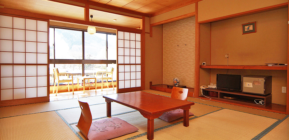 山側高台和室（トイレ付）