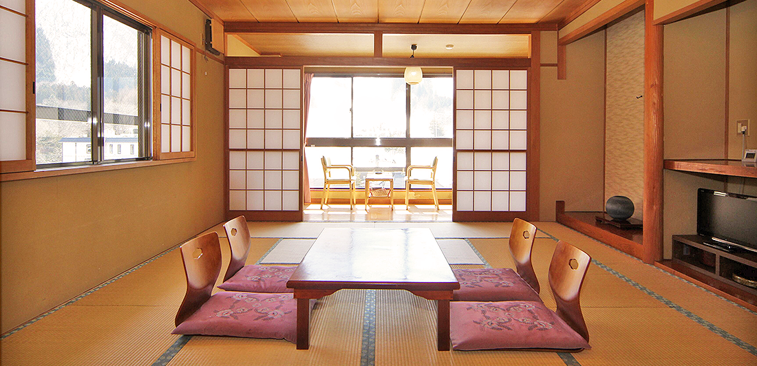 山側高台和室（トイレ付）
